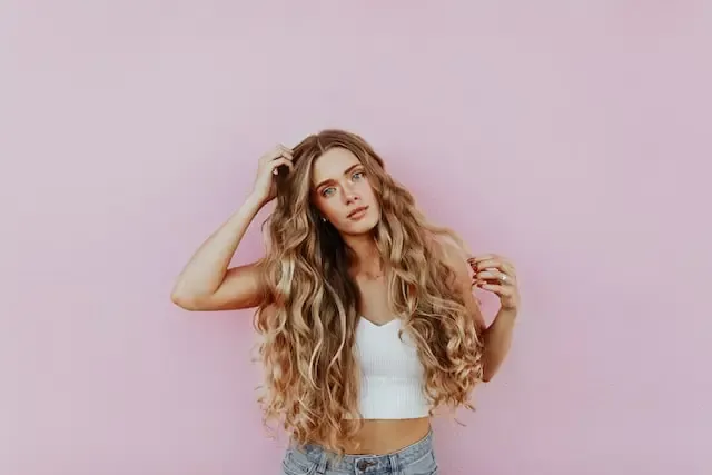 How to Make your Hair Thicker and Stronger?